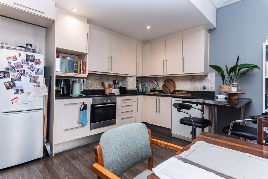 1 Bedroom Property for Sale in Cape Town City Centre Western Cape